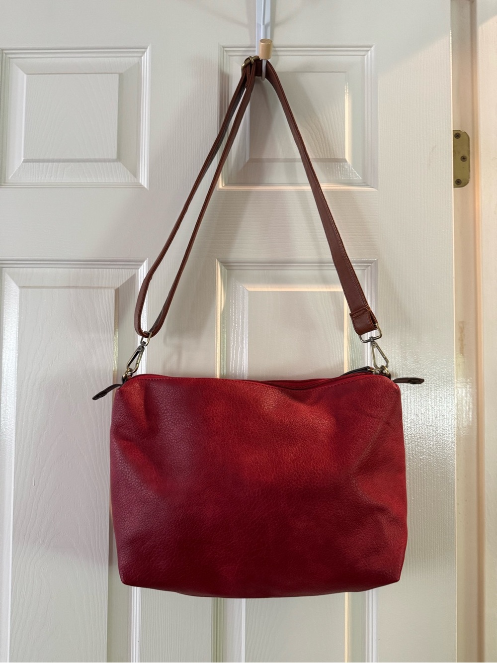 Red Pebble Texture Crossbody Shoulder/Handbag with Floral Interior Lining